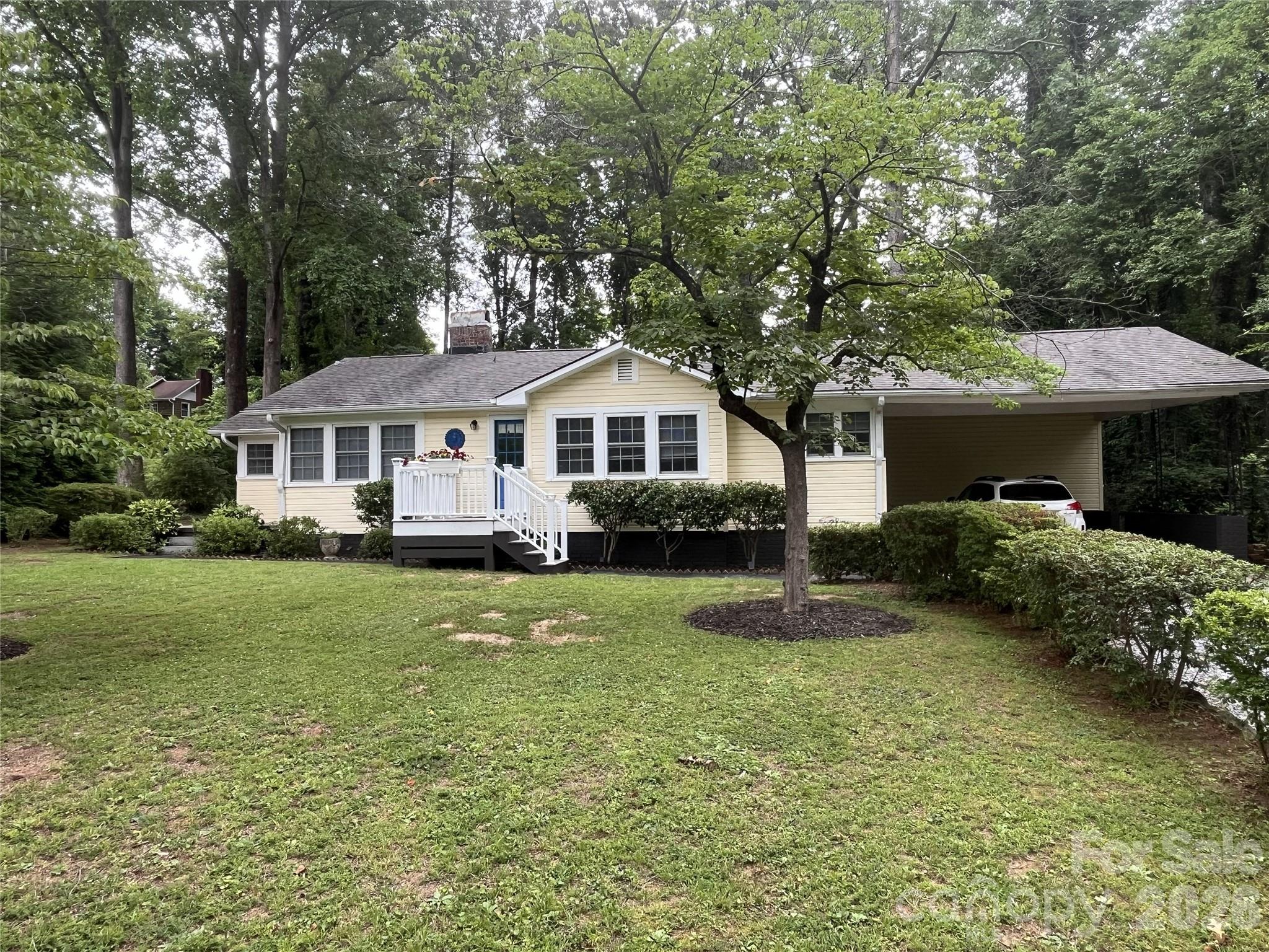 117 Whitney Avenue
