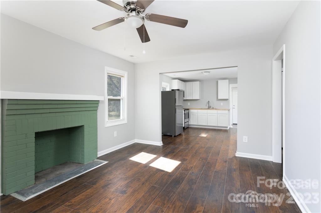 Unknown - Residential Lease