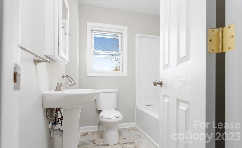 Unknown - Residential Lease