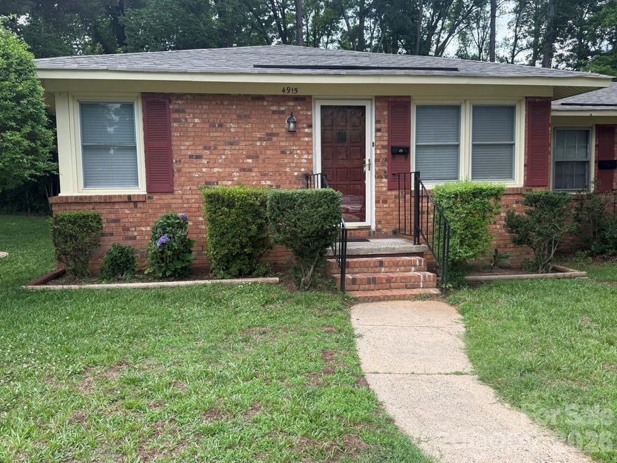 Welcome home to this cozy and move-in-ready 2-bedroom, 1-bath condo conveniently located in the heart of Charlotte! This charming home is perfect for first-time homebuyers, newlyweds, singles, or investors looking for low-maintenance living in a prime location.
Freshly painted throughout with vinyl flooring, this warm and inviting home offers an open eat-in kitchen featuring freshly painted cabinets and a spacious walk-in pantry for added storage. Natural light fills the living spaces, creating a comfortable atmosphere that instantly feels like home.
Enjoy the convenience of being just minutes from the Eastway Regional Recreation Center, parks, walking trails, shopping, dining, Uptown Charlotte, and the light rail. Commuters will love the quick access to I-85, I-485, and I-77, making it easy to get anywhere in the city.
Recent exterior improvements include a new roof and pressure washing, giving the property fresh curb appeal and added peace of mind. Tucked within a quiet and walkable community with wooded surroundings, this home offers both comfort and convenience at an affordable price point.