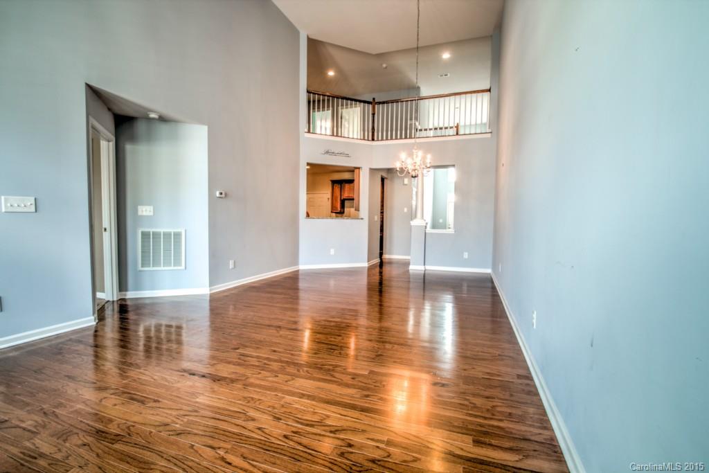 Lake Shore - Residential