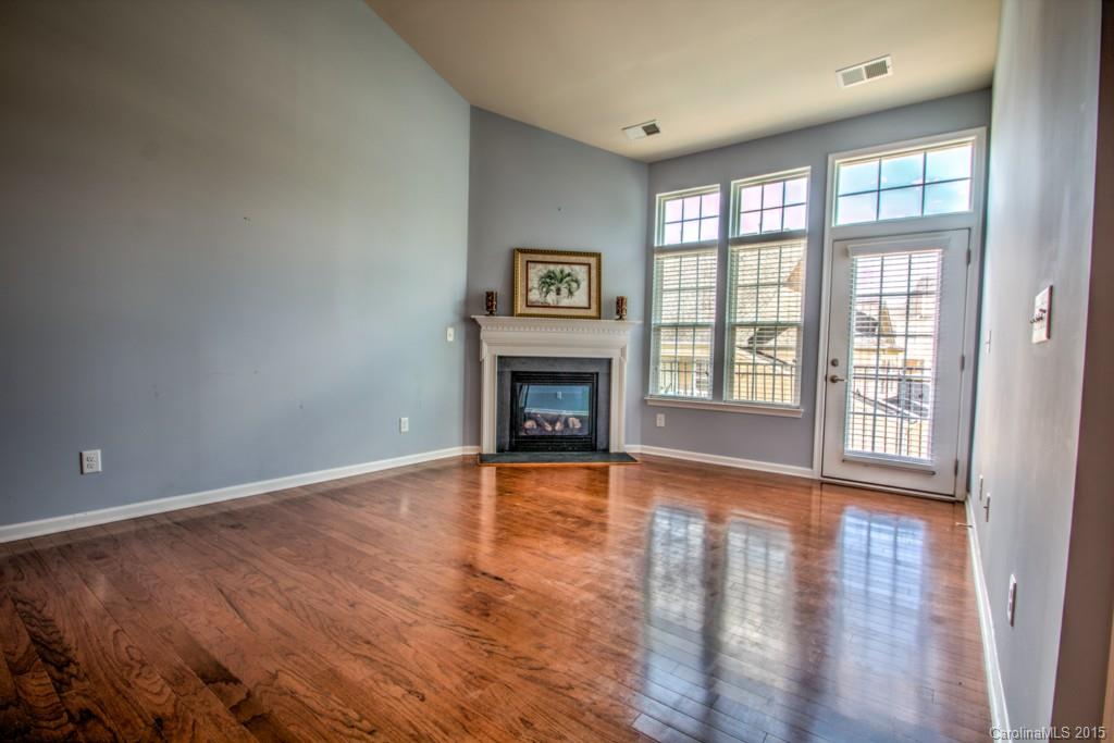 Lake Shore - Residential