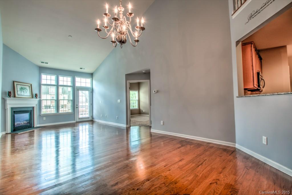 Lake Shore - Residential