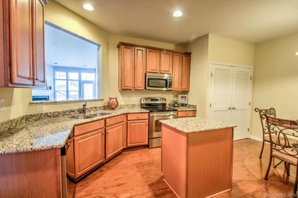 Lake Shore - Residential