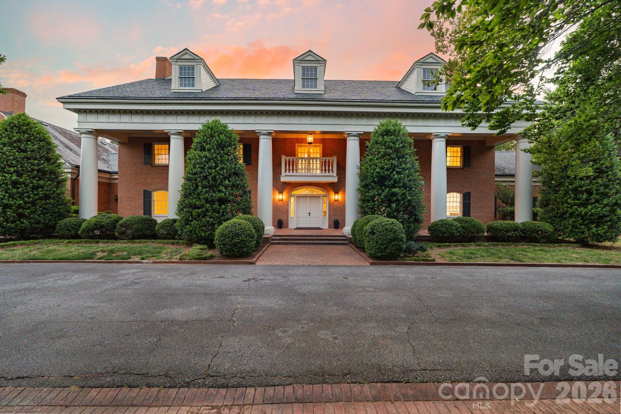 The Knolls - Residential