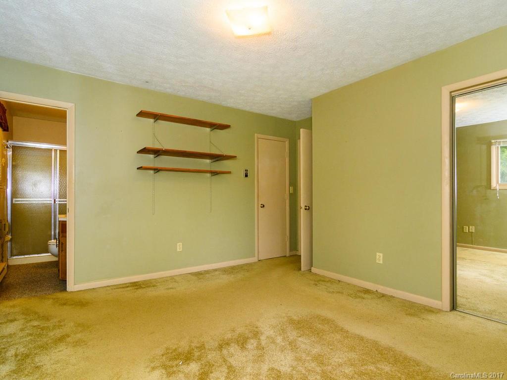 Twin Hills - Residential