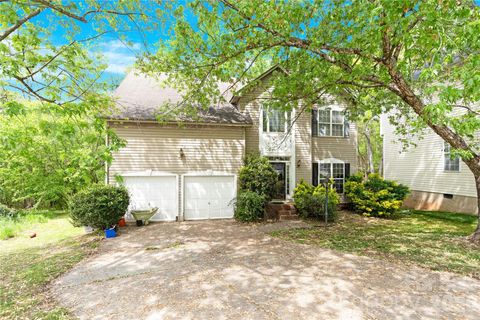 2536 Thornfield Road Charlotte NC 28273