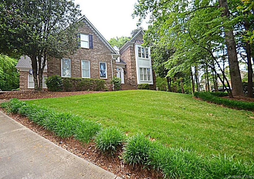 Beautiful 4 bdrm home with Master bdrm on the main floor. 2 story foyer & family rm. Kitchen w/ island & granite counter tops.Gas cook top!! Wood flrs on main level. Side load entry garage. New interior paint May 2016. HVAC units upgraded in 2005 & 2014. New roof in 2012. Sellers say bring all offers!! Sellers are in the process of packing!! Sellers willing to replace carpet or give carpet & updating allowance w/ acceptable contract terms. Sellers working on "to do's" to include PW porch & deck.