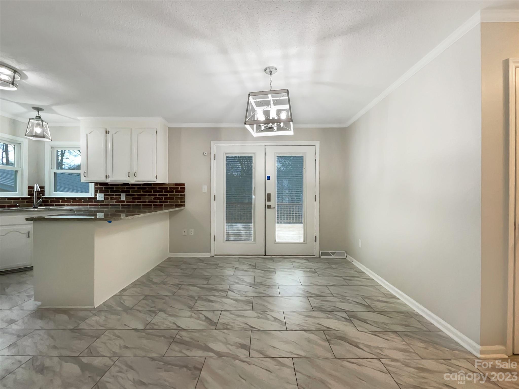 Country Oaks - Residential