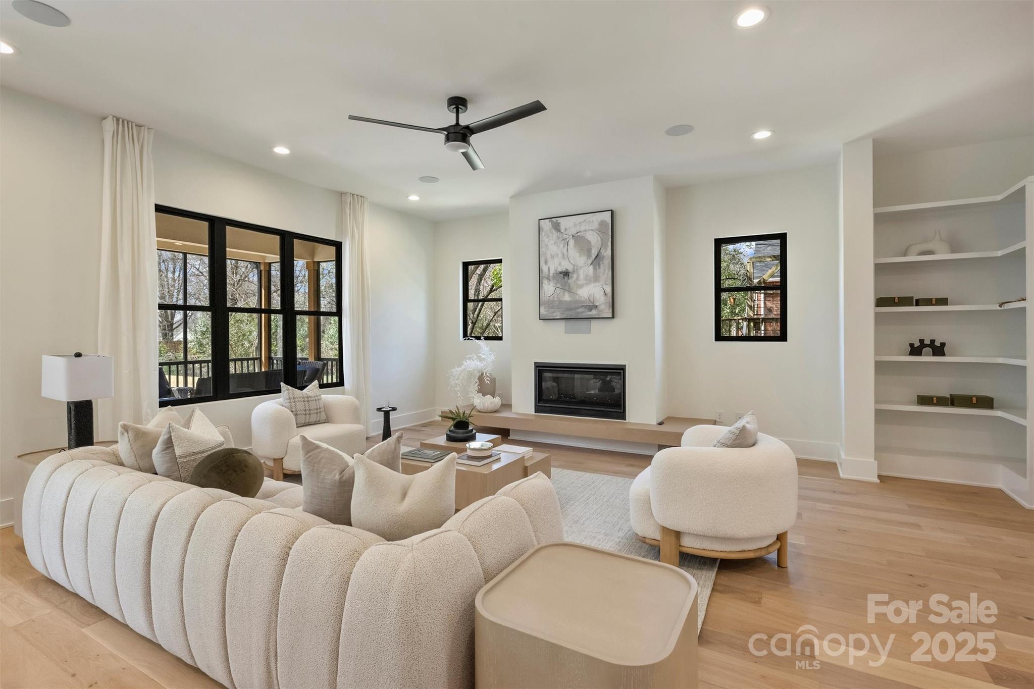 Oakhurst - Residential