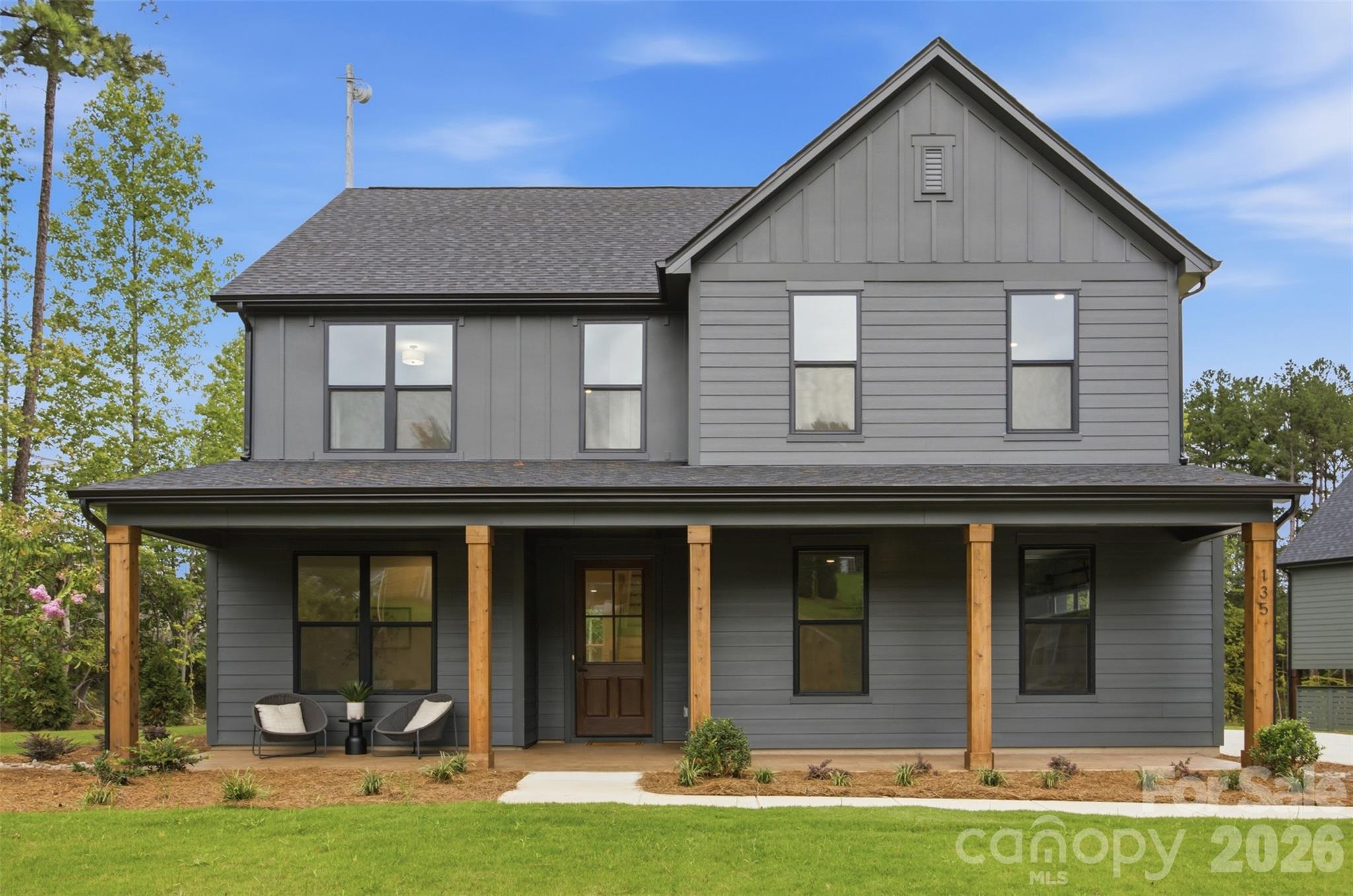 135 Parkdale Drive