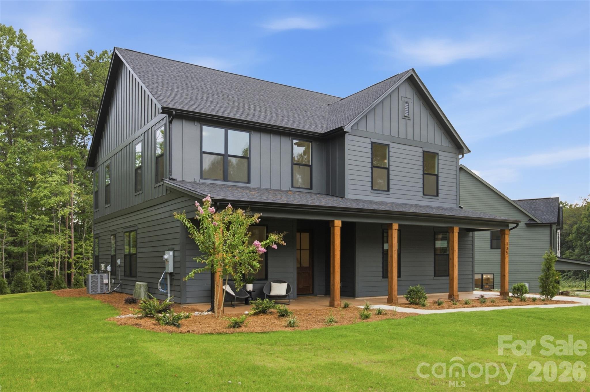135 Parkdale Drive