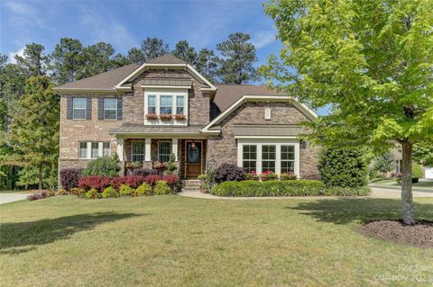 Photo of 17739 Colleton River Lane, Charlotte, NC 28278 (MLS # 4029567)