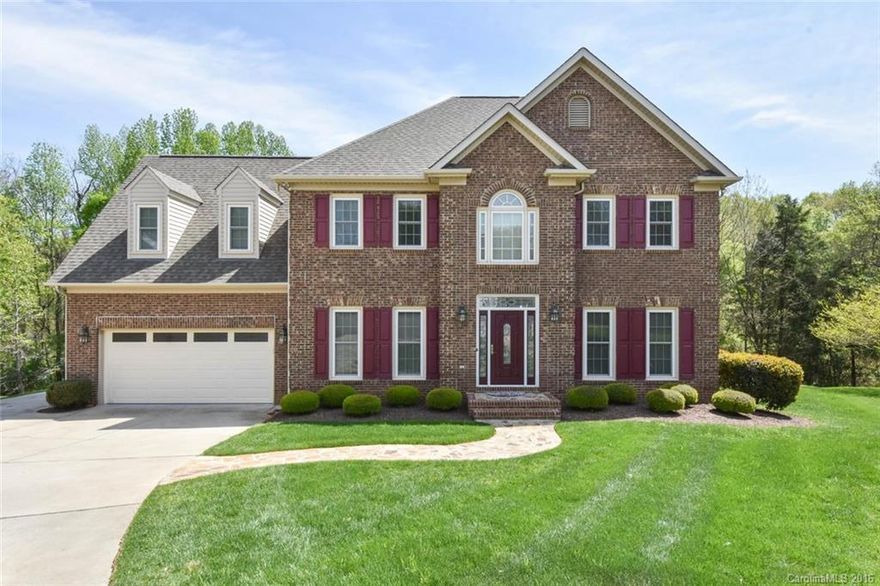 Beautiful 4 bedroom 2.5 bath full brick home on cul-de-sac lot.  This well maintained home features an open floor plan, kitchen w/ granite counters, large great room w/ see thru gas log fireplace and sun room.  Second floor master has tray ceiling, sitting area and master bath w/ dual sinks, separate shower and walk-in closets. Large deck w/ screened porch overlooks backyard and green space. Close to dining/shopping and minutes from uptown. Hurry to make this house your home.