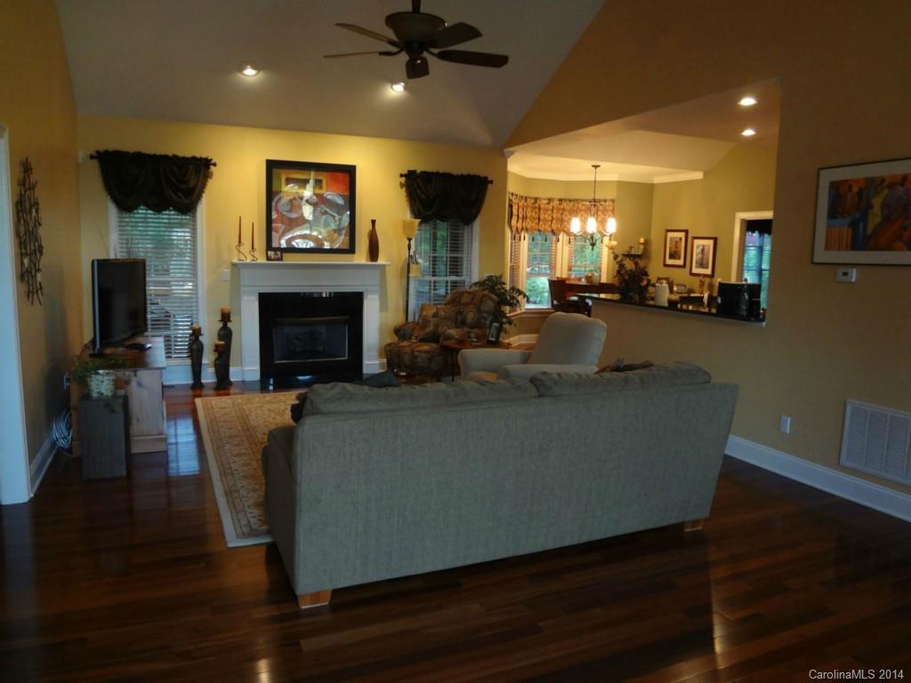 Willow Creek - Residential