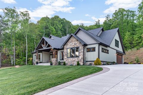 10 Slate Drive Candler NC 28715