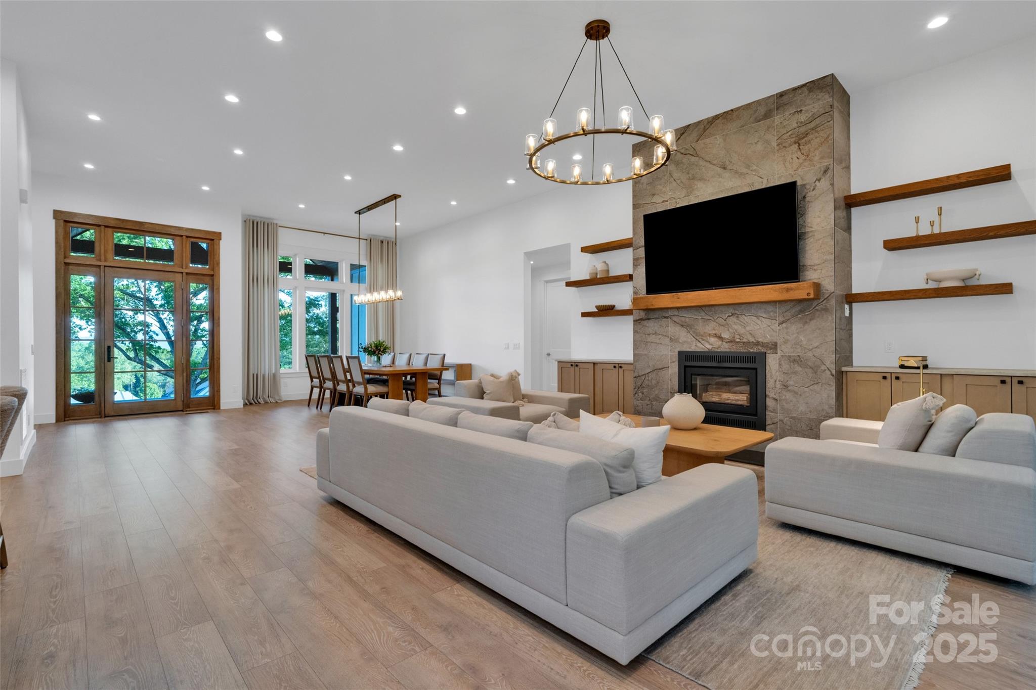 10 Slate Drive