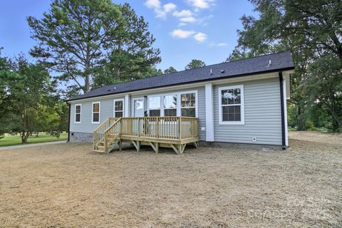 Photo of 2224 Pope Road, Midland, NC 28107 (MLS # 4304409)