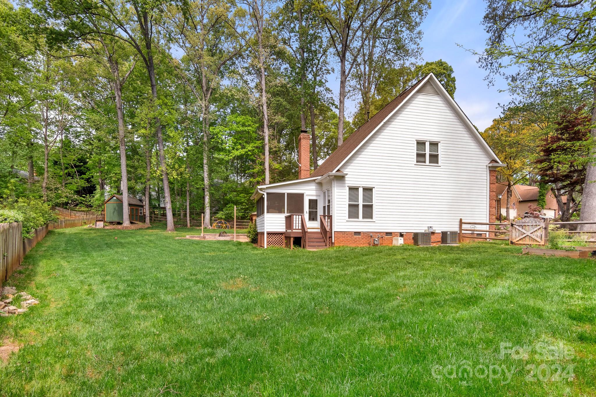 Wynfield Creek - Residential