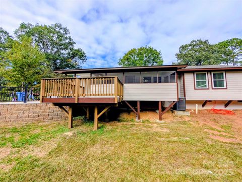 Photo of 3220 Jonesberry Road, Matthews, NC 28105 (MLS # 4310603)
