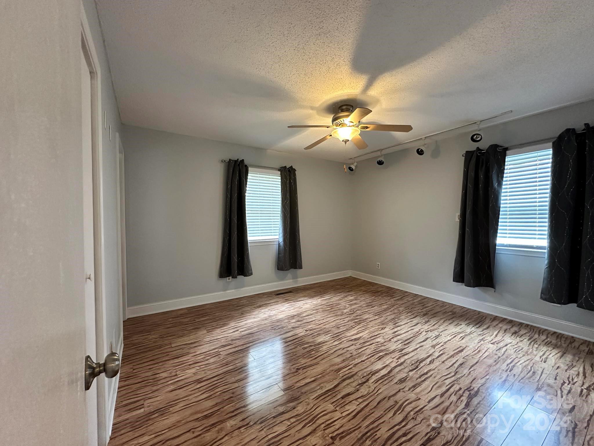 Queens Gate - Residential