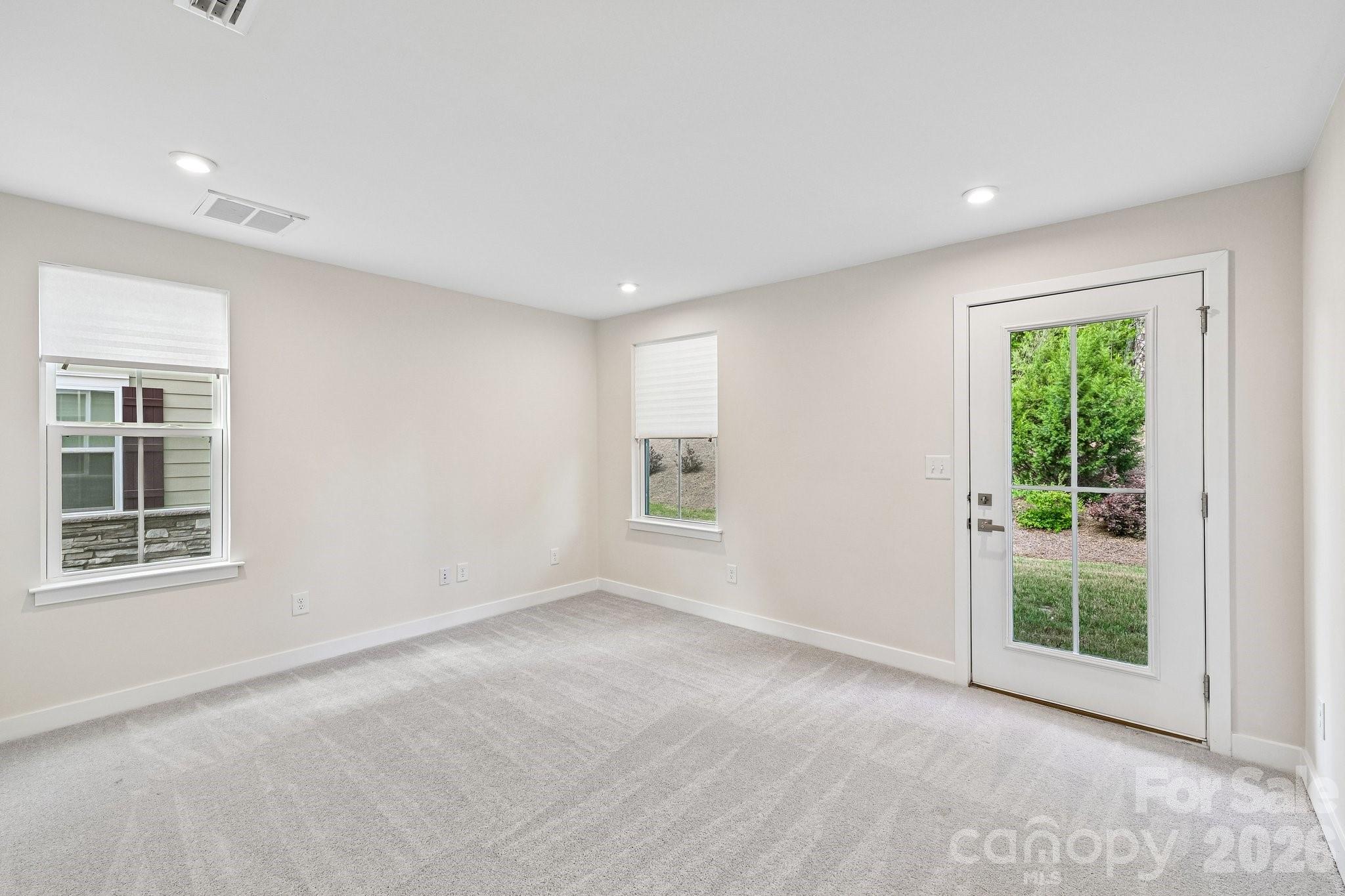 Trinity Townes - Residential