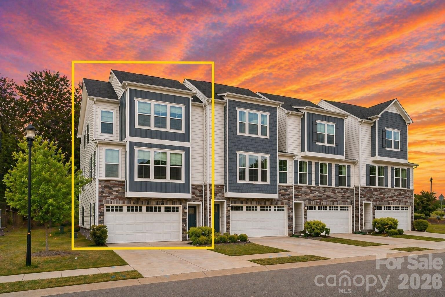 Trinity Townes - Residential