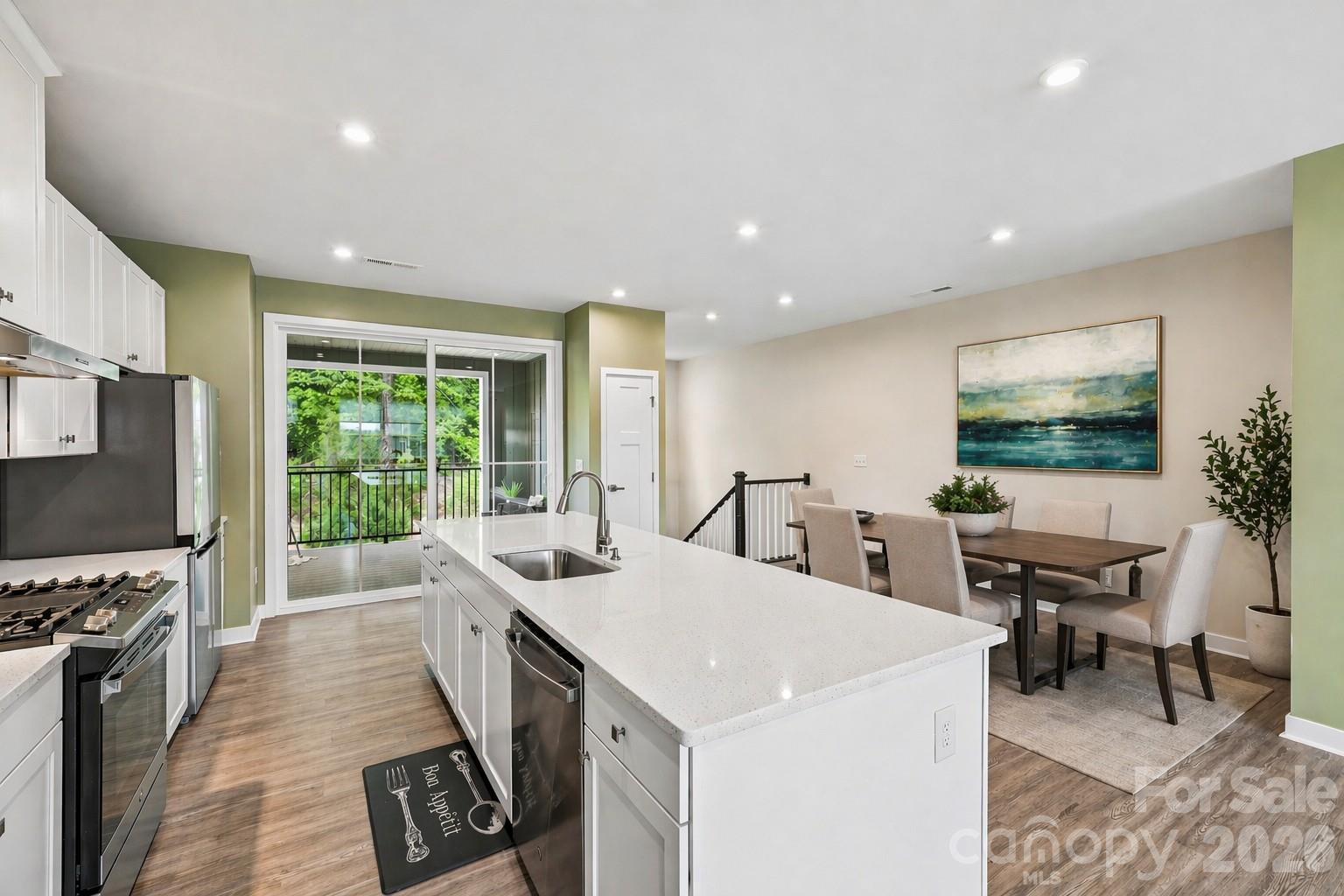 Trinity Townes - Residential