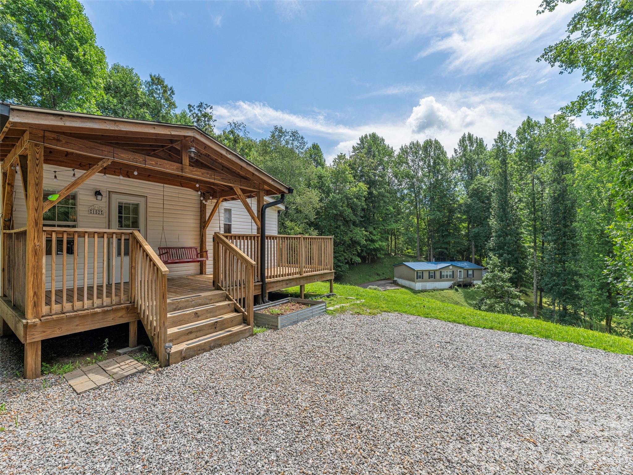 152 Hollon Cove