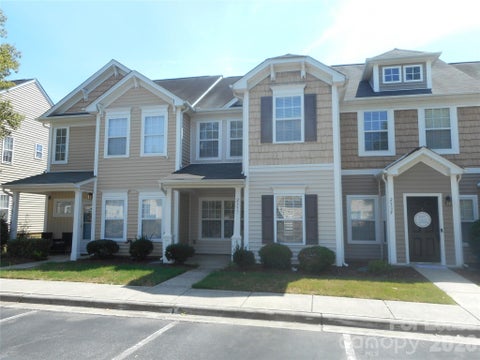 Photo of 2331 Crosscut Drive, Charlotte, NC 28214 (MLS # 4423450)