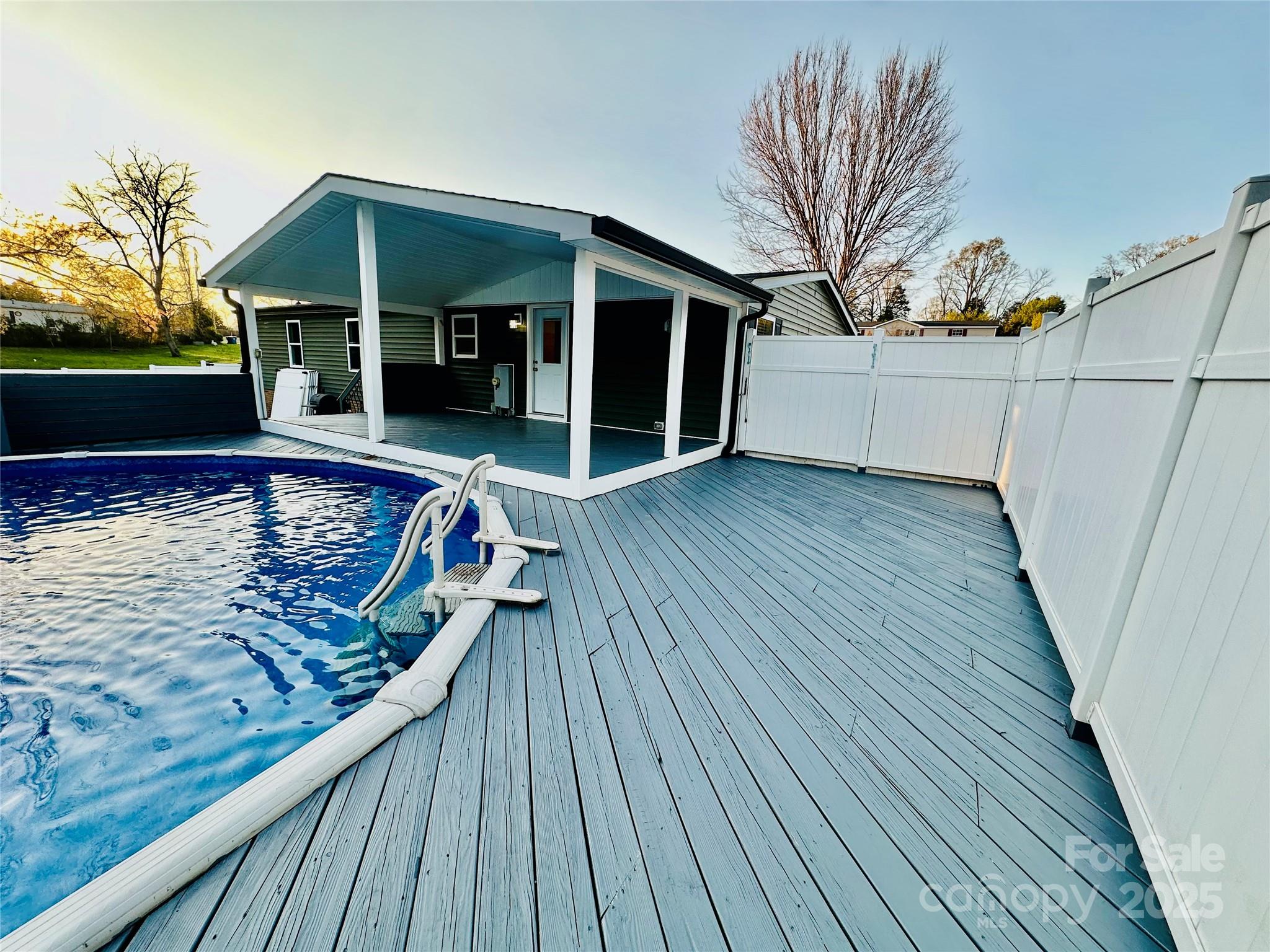 Stones Throw - Residential