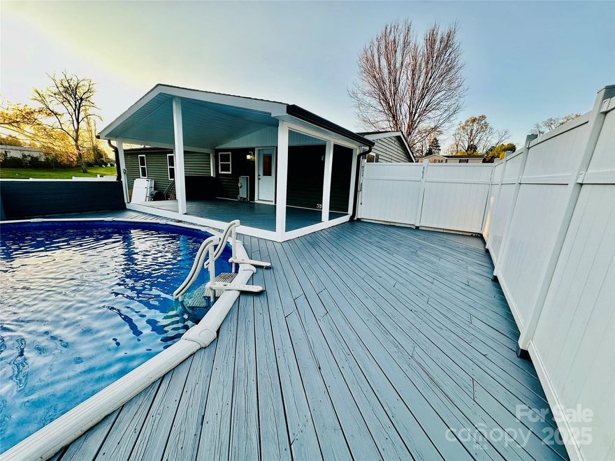 ** LOCATION**. CONCORD/ HARRISBURG AREA!
HOUSE HAS BEEN UPDATED, 3BD, 2 FULL BATHS, KITCHEN WITH GRANITE TOPS, STAINLESS APPLIANCES, FRESH PAINT, NEW LIGHTING, NEW FLOORING, GORGEOUS FRONT PORCH AND READ PORCH WITH DECK, FULLY FENCED YARD,  ABOVE GROUND POOL...!!!!
HOA dues $95 PER MONTH WHICH COVERS WATER, SEWER AND COMMUNITY MAINTENANCE.

HOUSE DOES NOT QUALIFY FOR FHA FINANCING YET DUE TO FLIP RULE.
Refrigerator to stay with no warranty