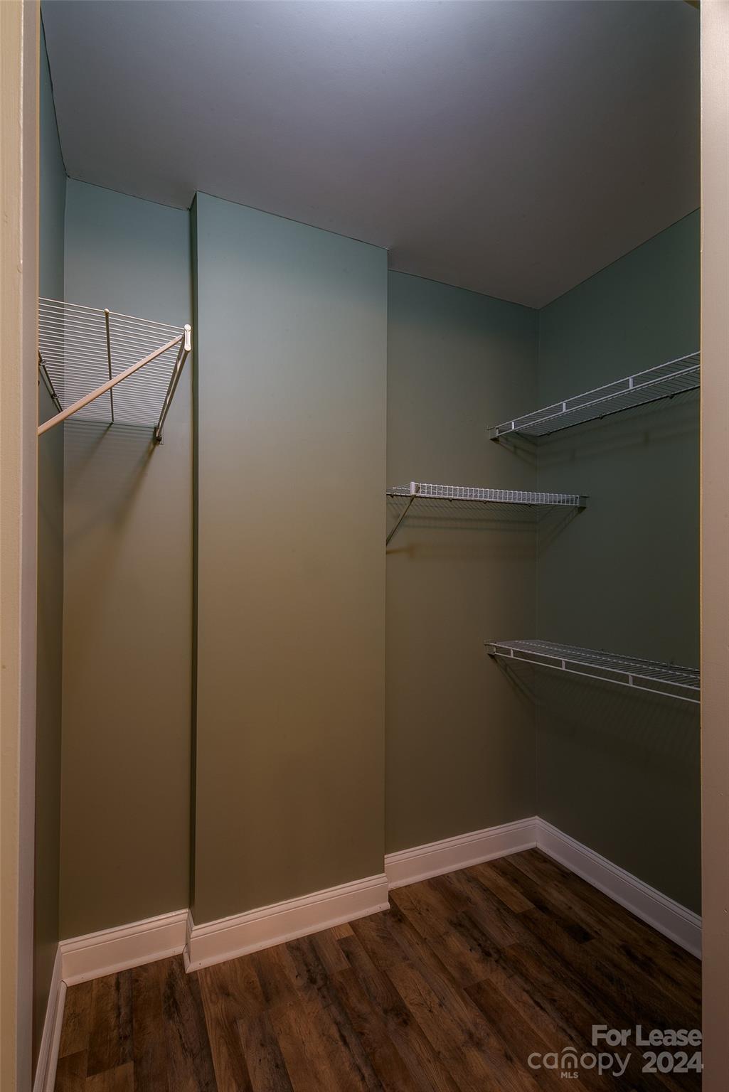 Fifth And Poplar - Residential Lease