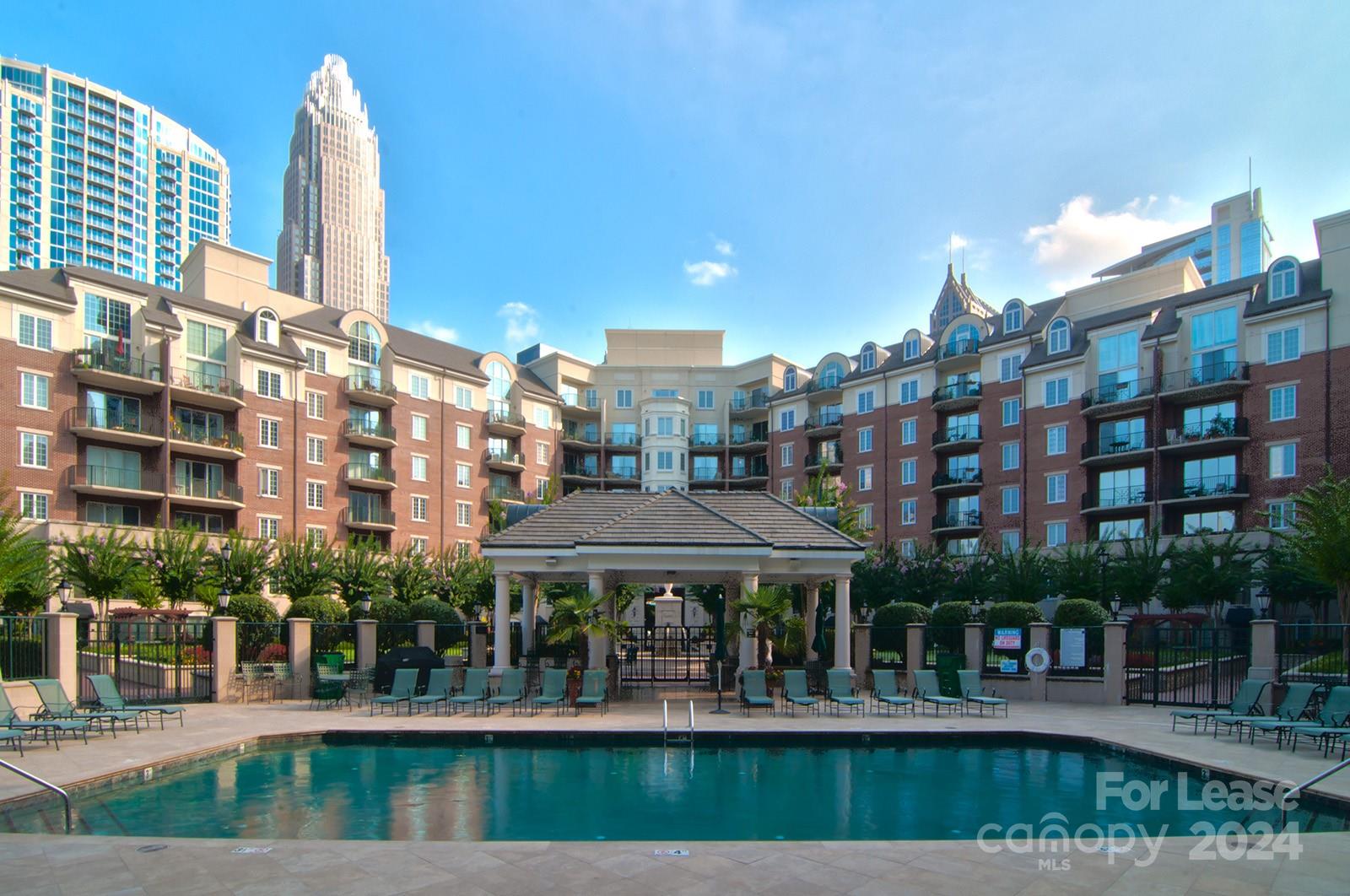 Fifth And Poplar - Residential Lease