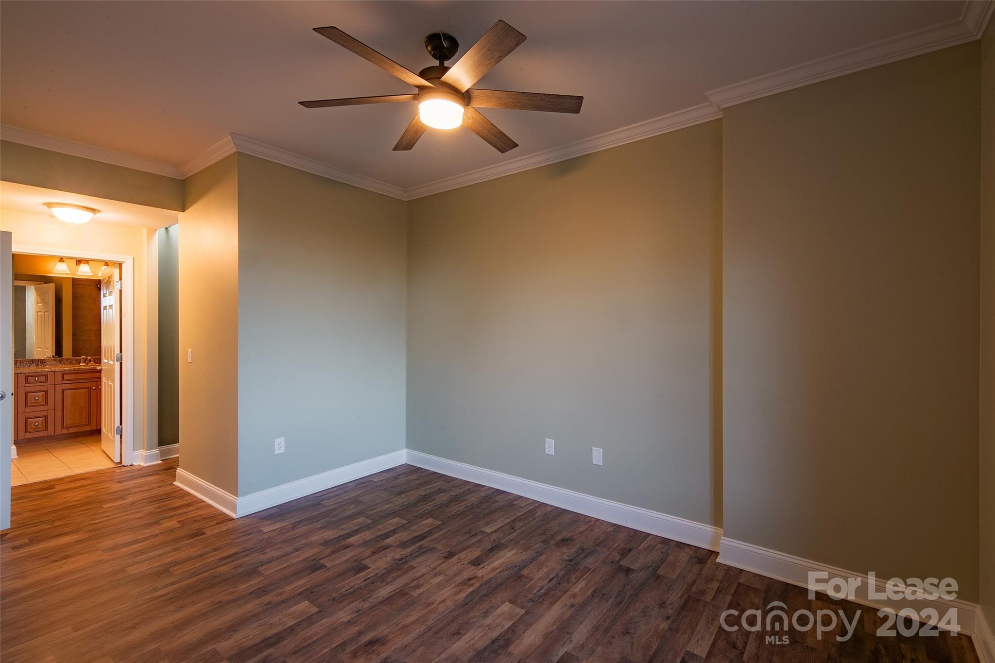 Fifth And Poplar - Residential Lease