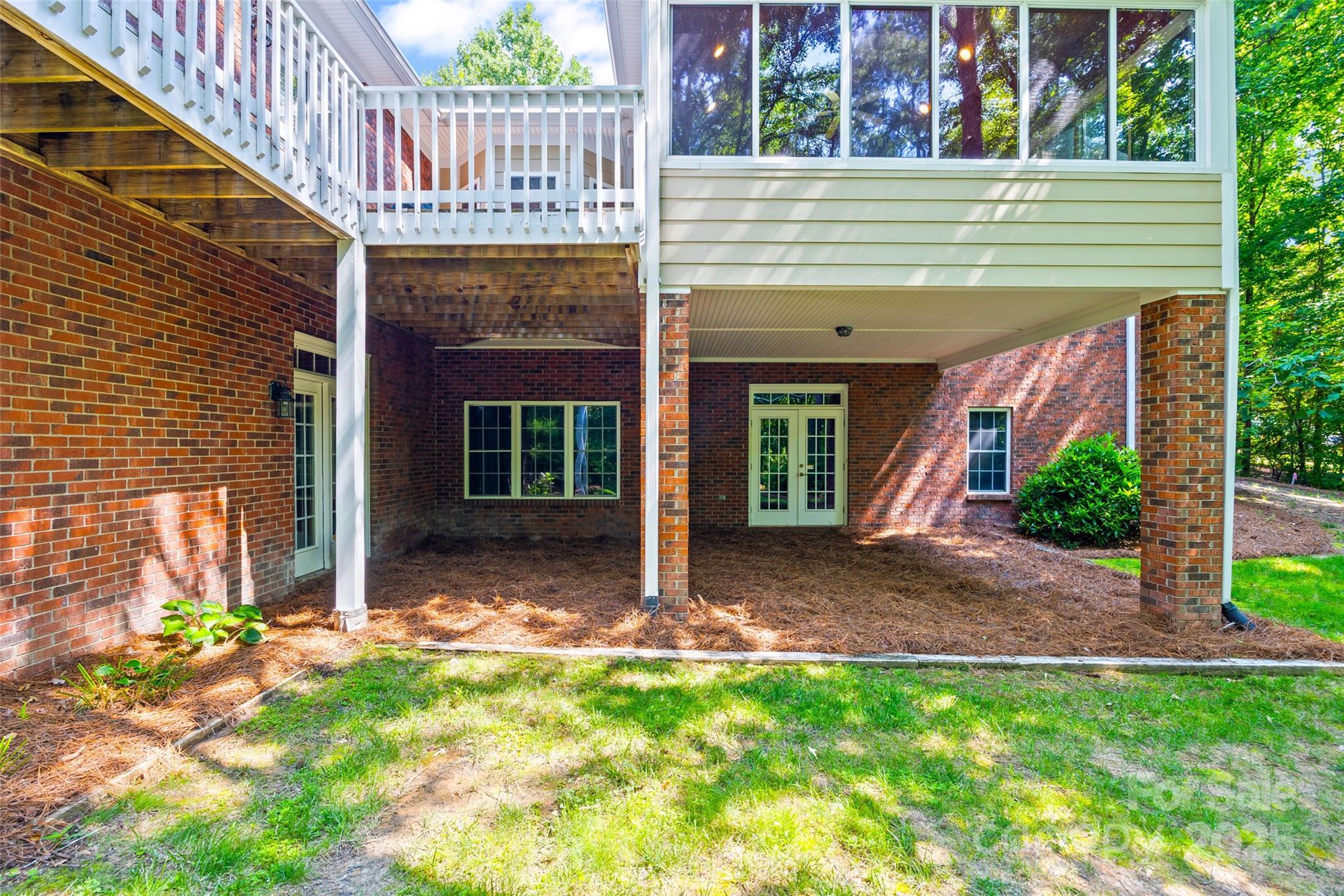 Friendfield - Residential