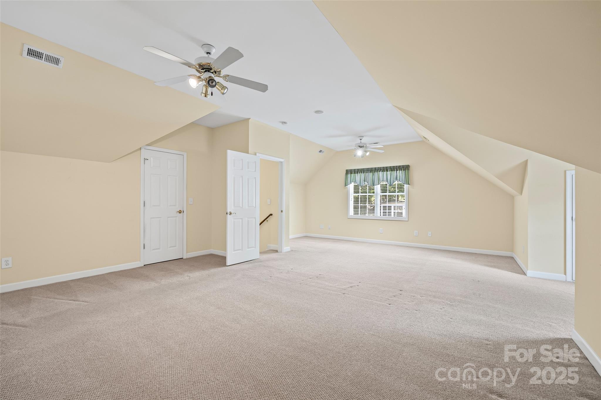 Friendfield - Residential