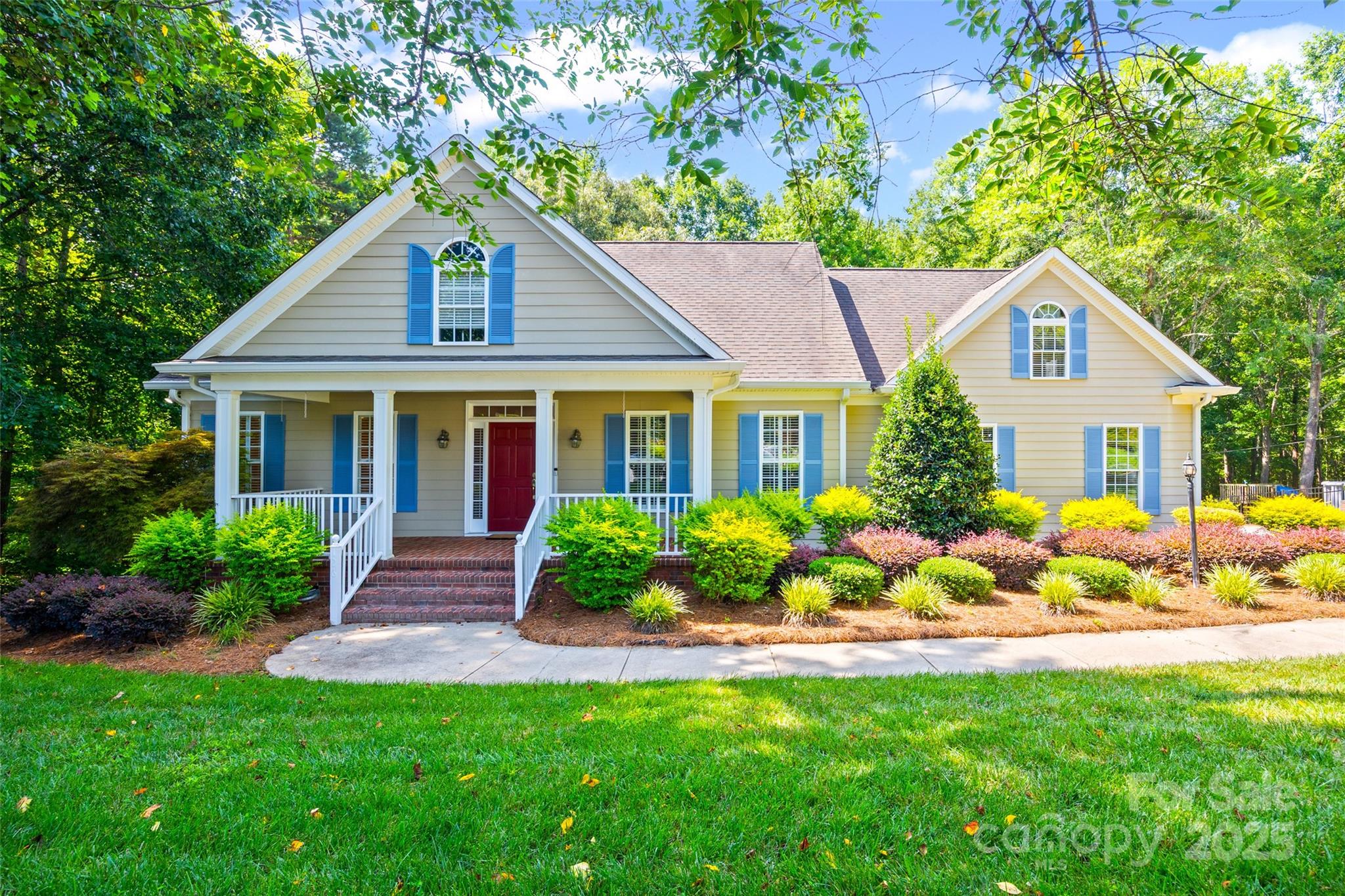 Friendfield - Residential