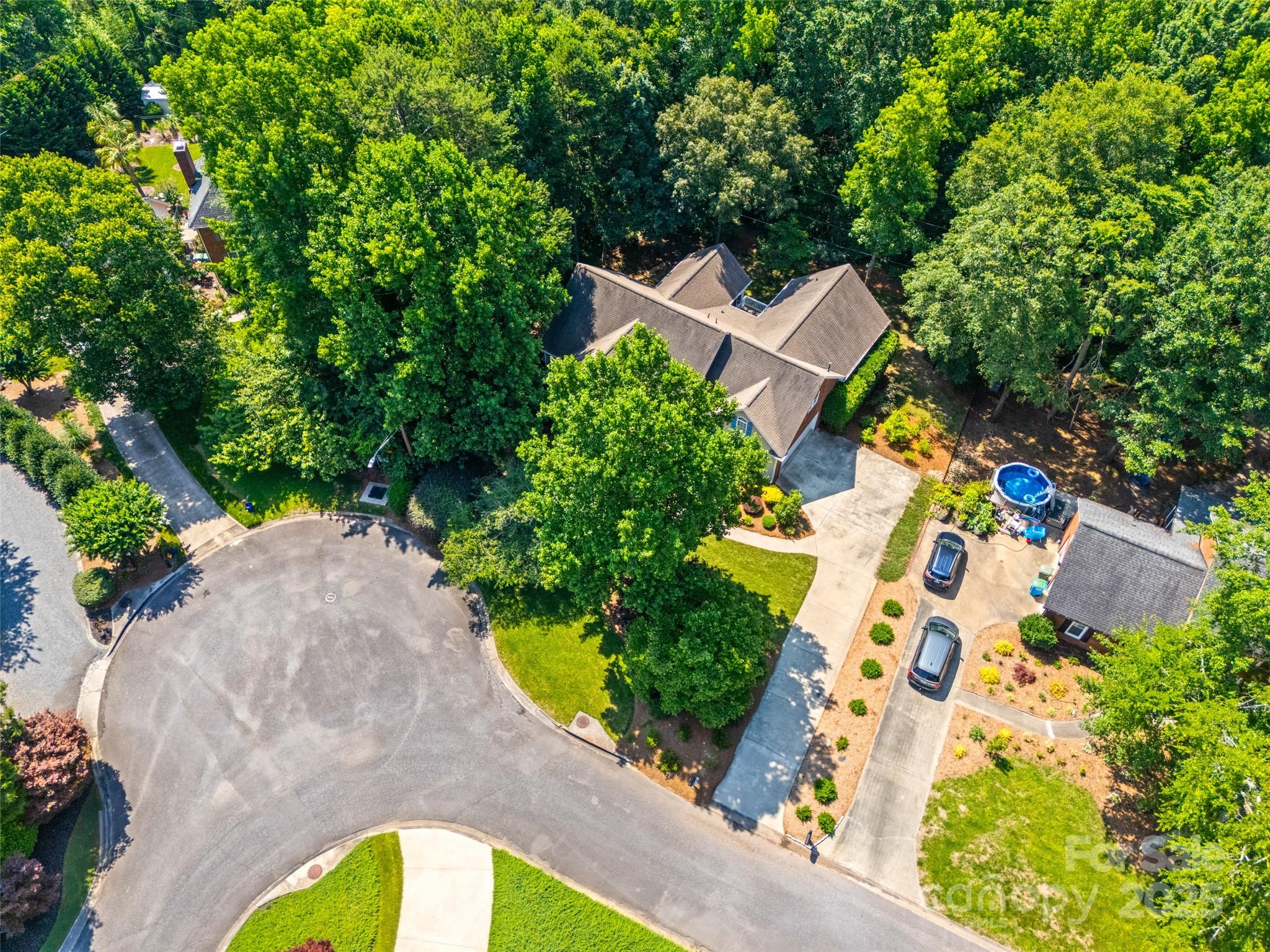 Friendfield - Residential