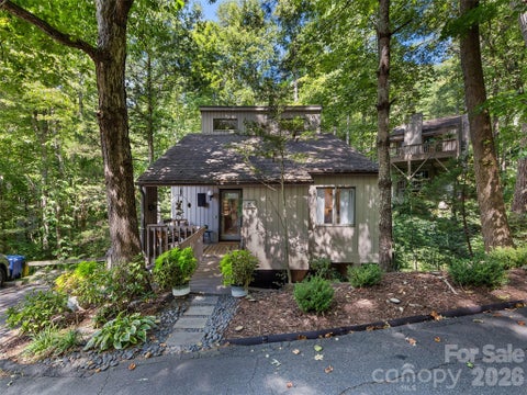 Photo of 16 Cedarwood Drive, Asheville, NC 28803 (MLS # 4425440)