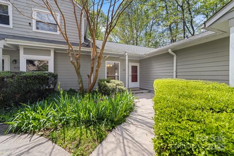 817 Sardis Cove Drive Charlotte NC 28270