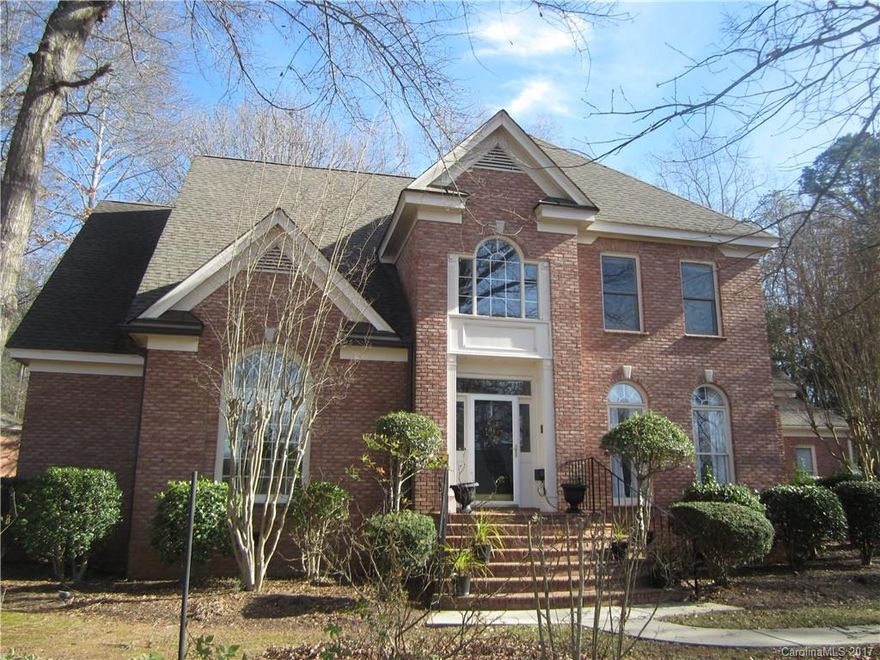 Custom Brick Home on private, wooded .66 acre lot - lots of mature trees & privacy. Two story foyer great room w large office / study w built in shelves & formal DR w tray ceiling. Very open and flexible floorplan includes the two story great room with fireplace and wet bar, custom kitchen has granite countertops, subway tile backsplash, monster island and updated appliances. Master suite on main level w spacious whirlpool / separate glass shower. All bedrooms are oversized w tons of closets!!