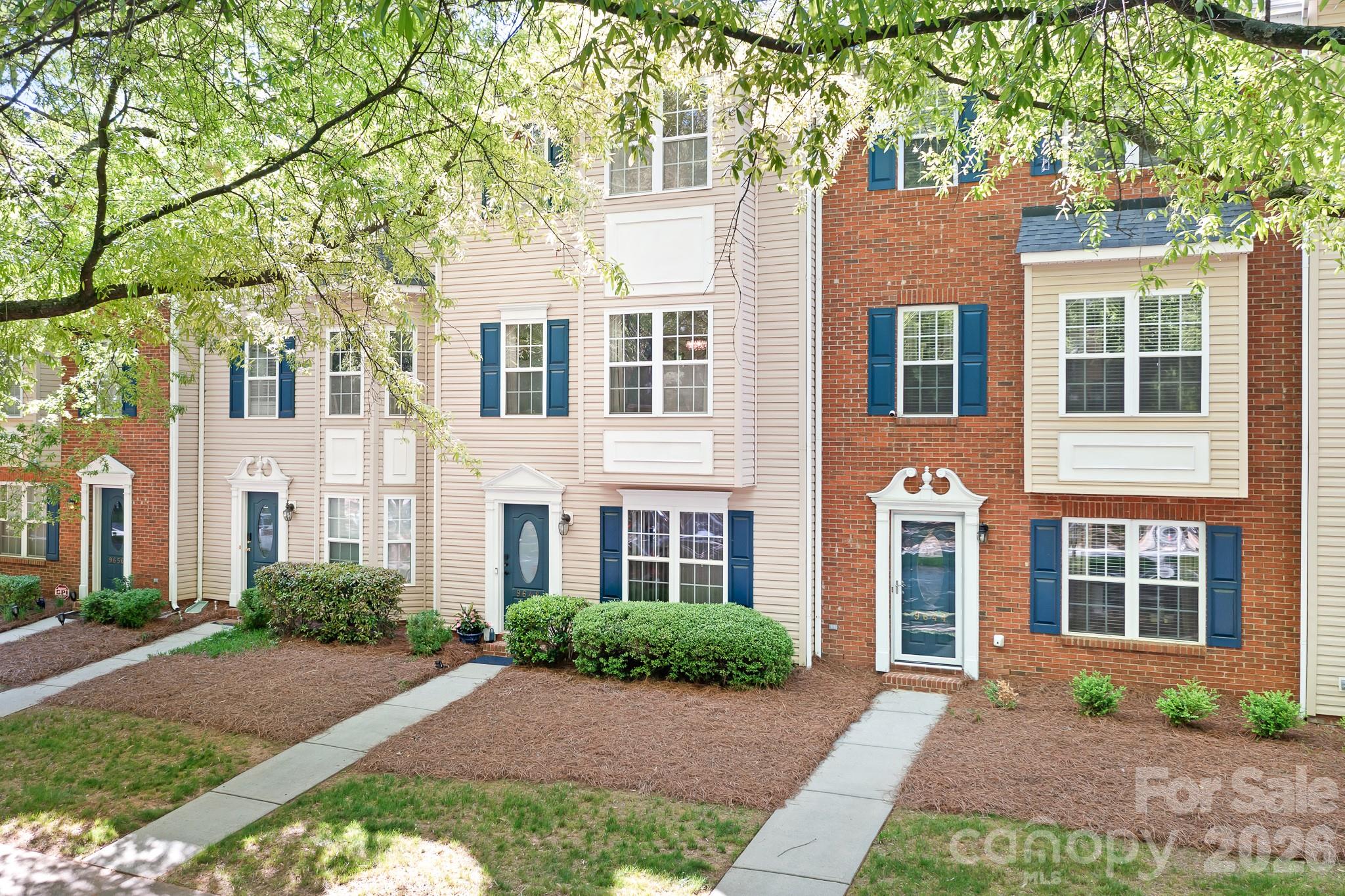 Oakhurst - Residential