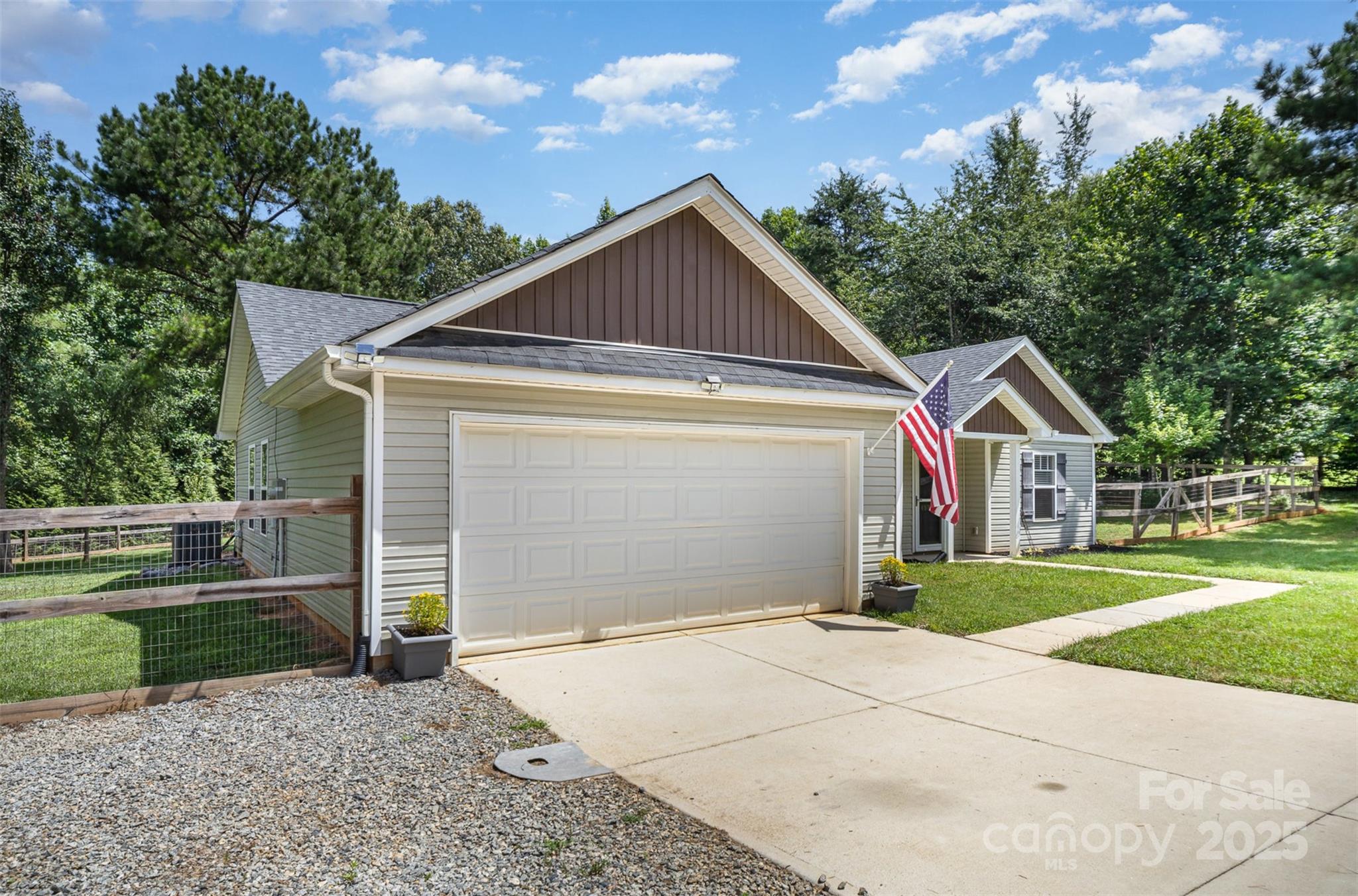 Summer Ridge - Residential