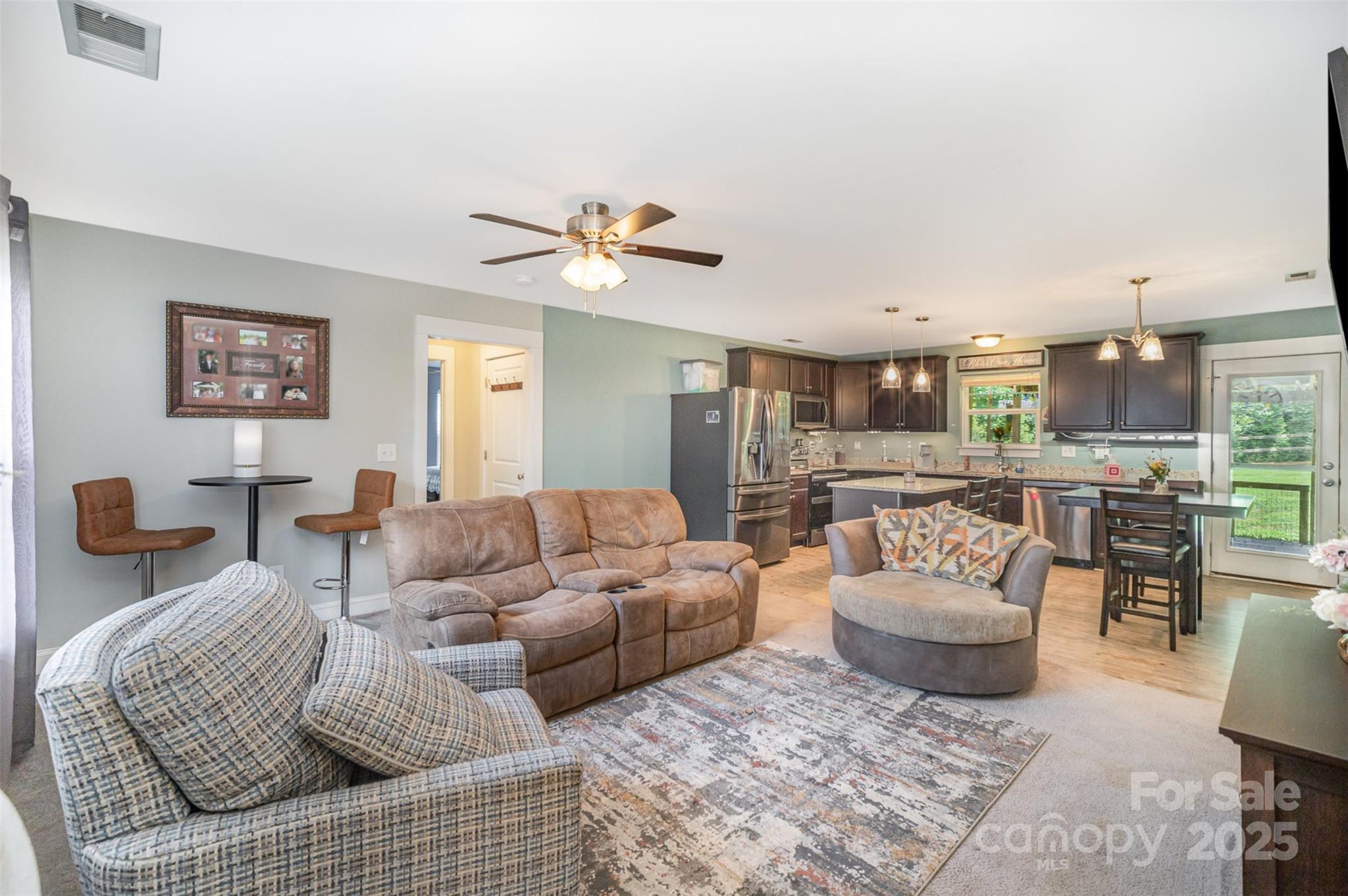 Summer Ridge - Residential