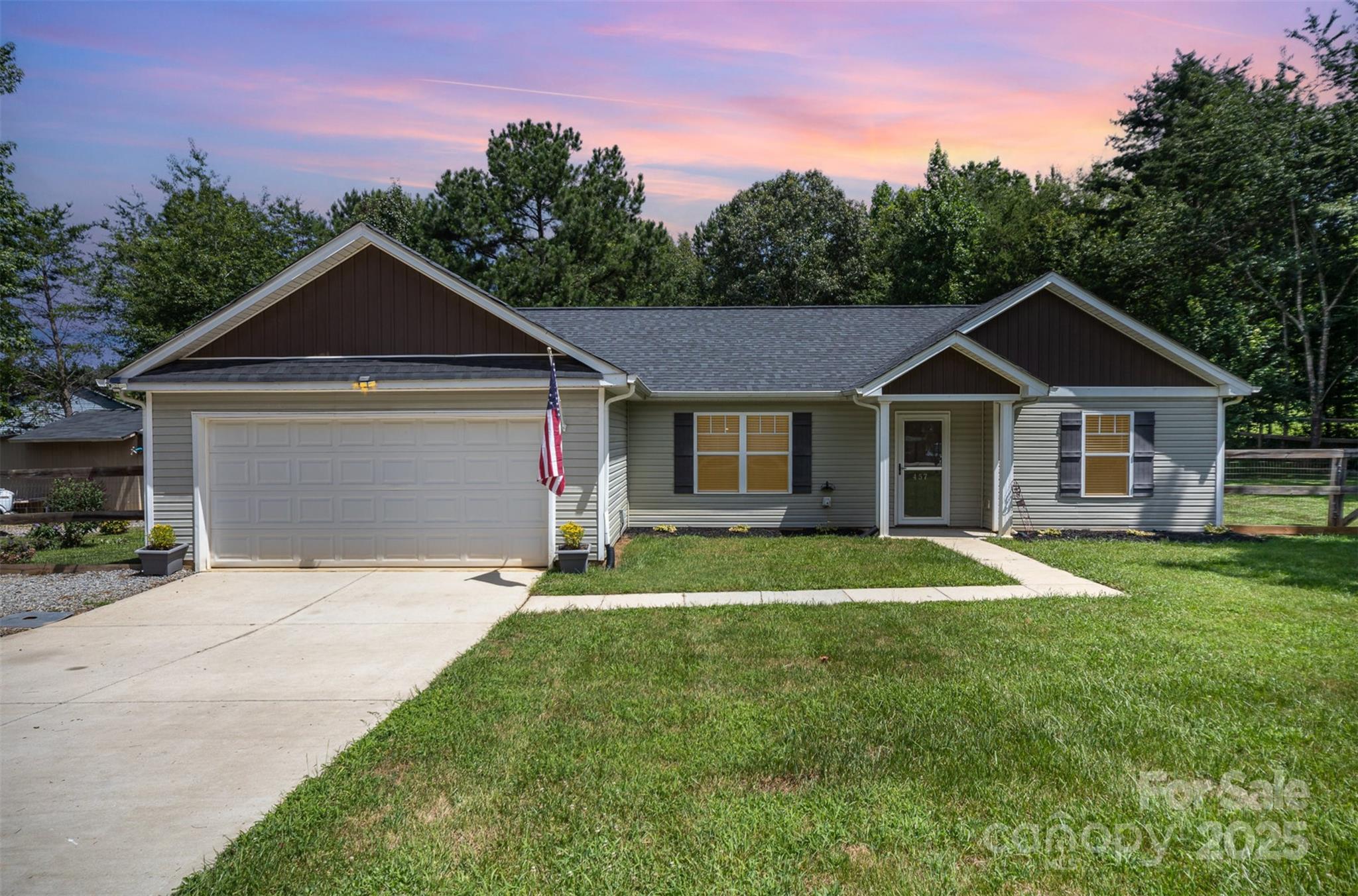 Summer Ridge - Residential