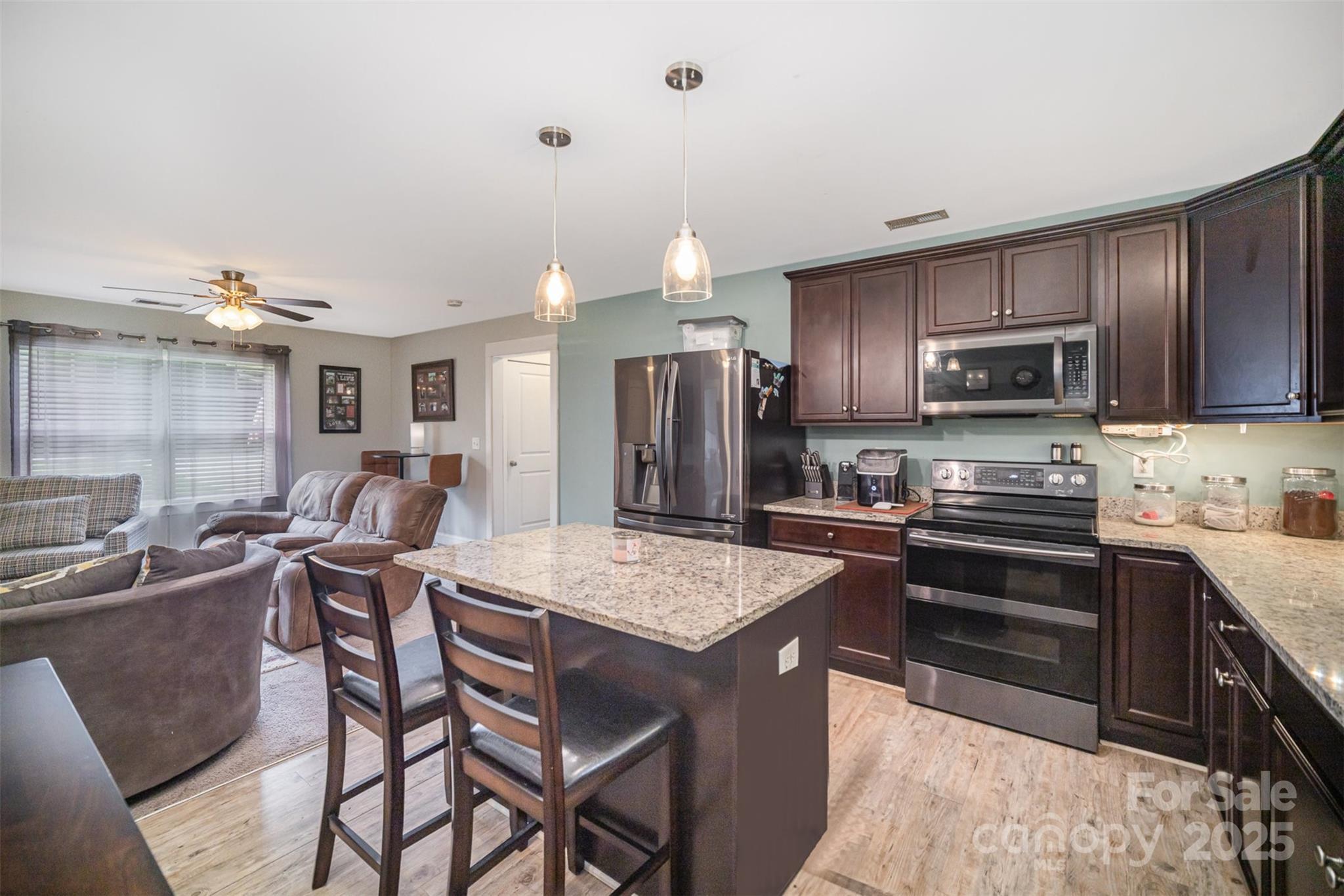 Summer Ridge - Residential