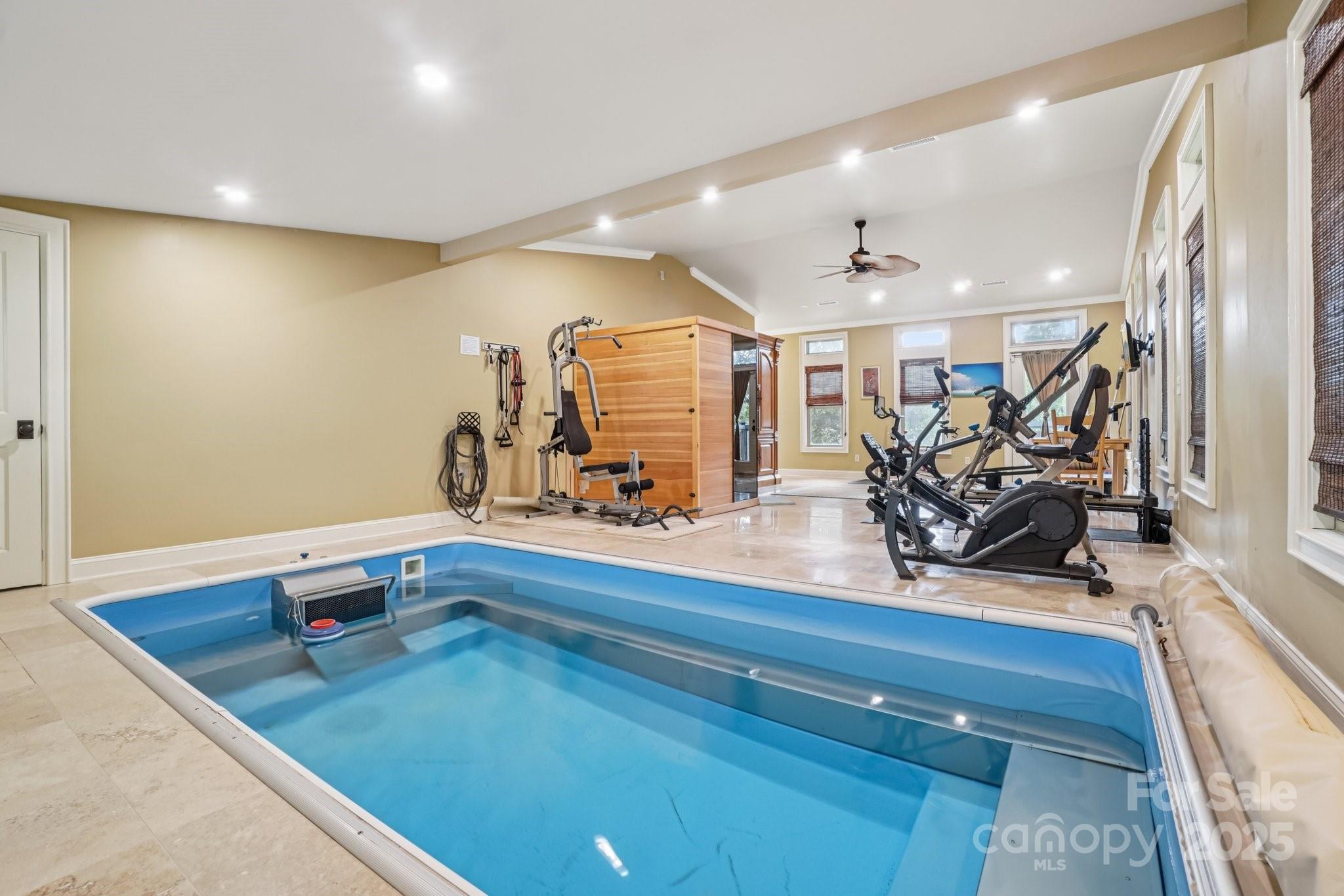 Rumbling Bald on Lake Lure - Residential