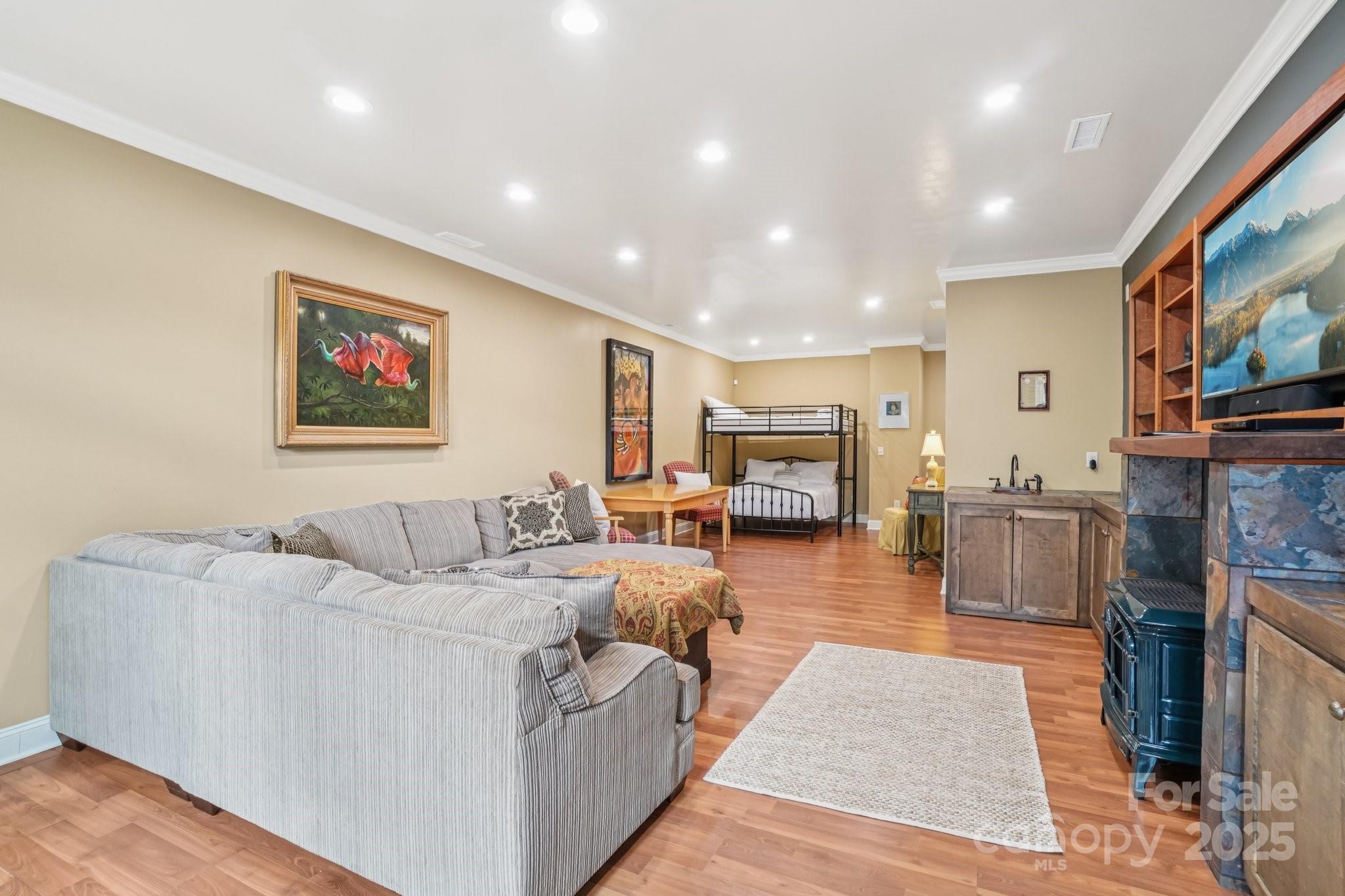 Rumbling Bald on Lake Lure - Residential