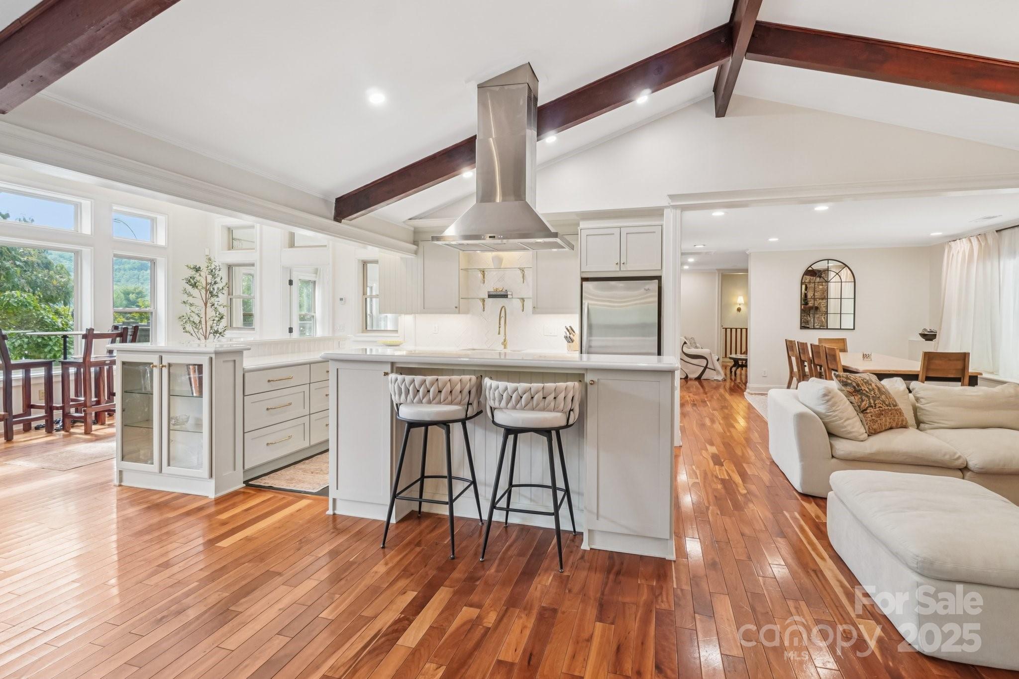 Rumbling Bald on Lake Lure - Residential